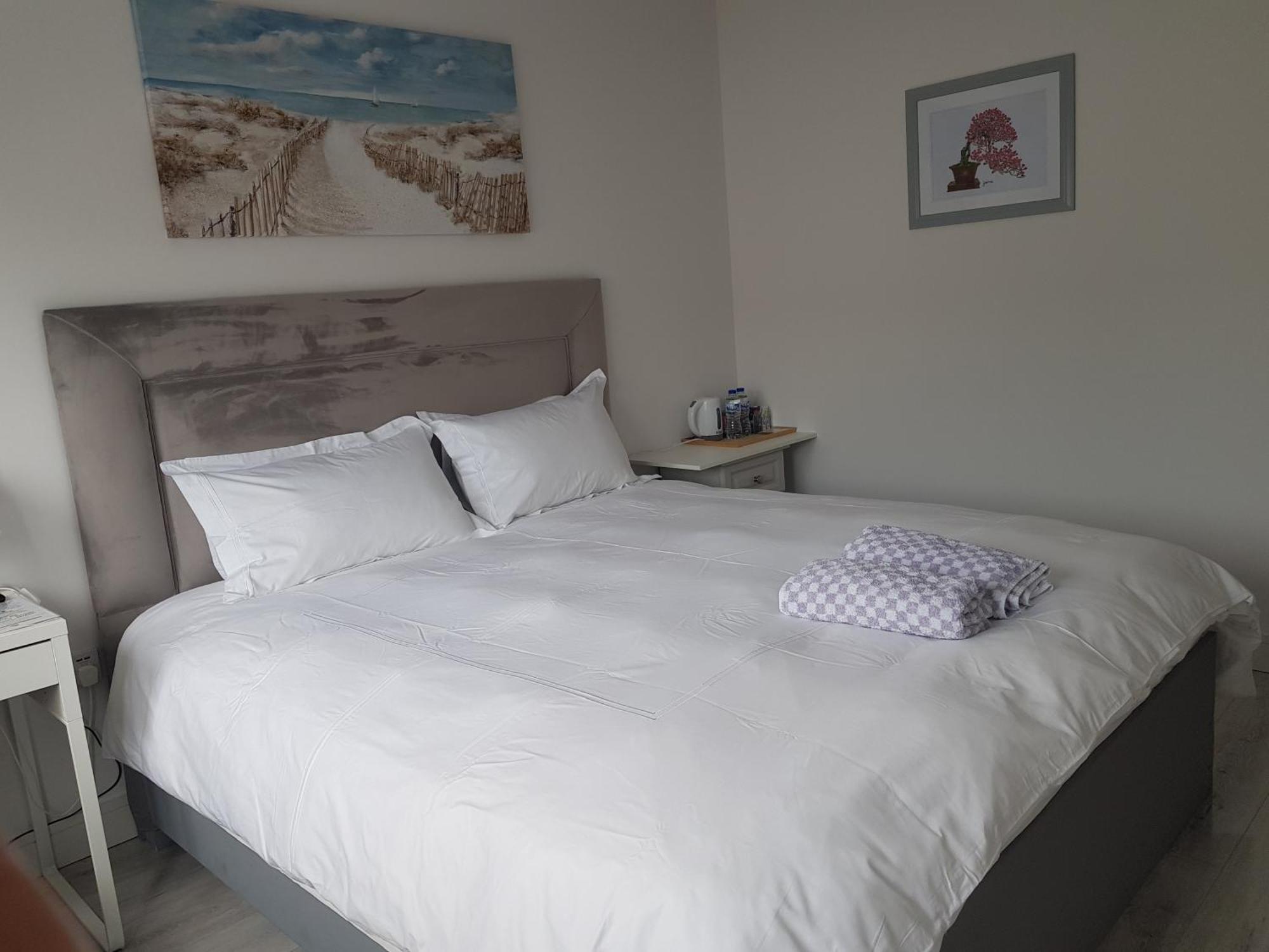 Barnoaks House - Private Room Ensuite Bathroom Homestay دبلن المظهر الخارجي الصورة